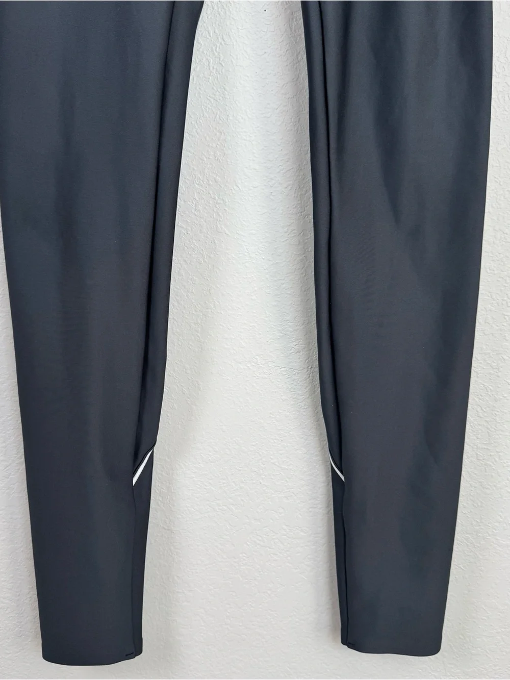 Alo Yoga Airlift High-Waist Haven Leggings Sleek Black Sz M Compression Shaping